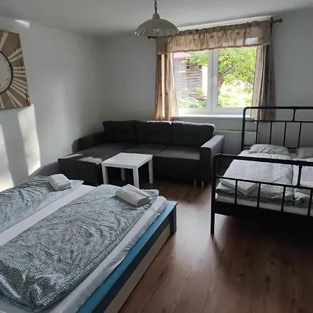 Apartman 3 *